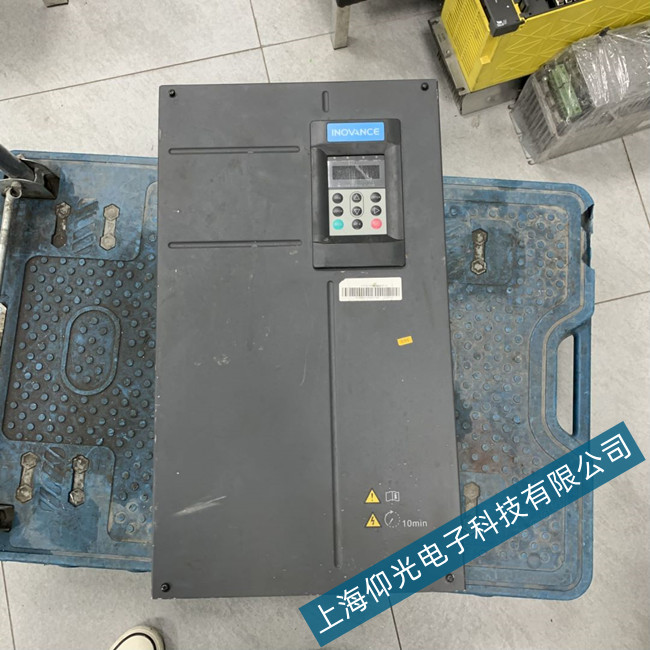 �R��׃�l���S��